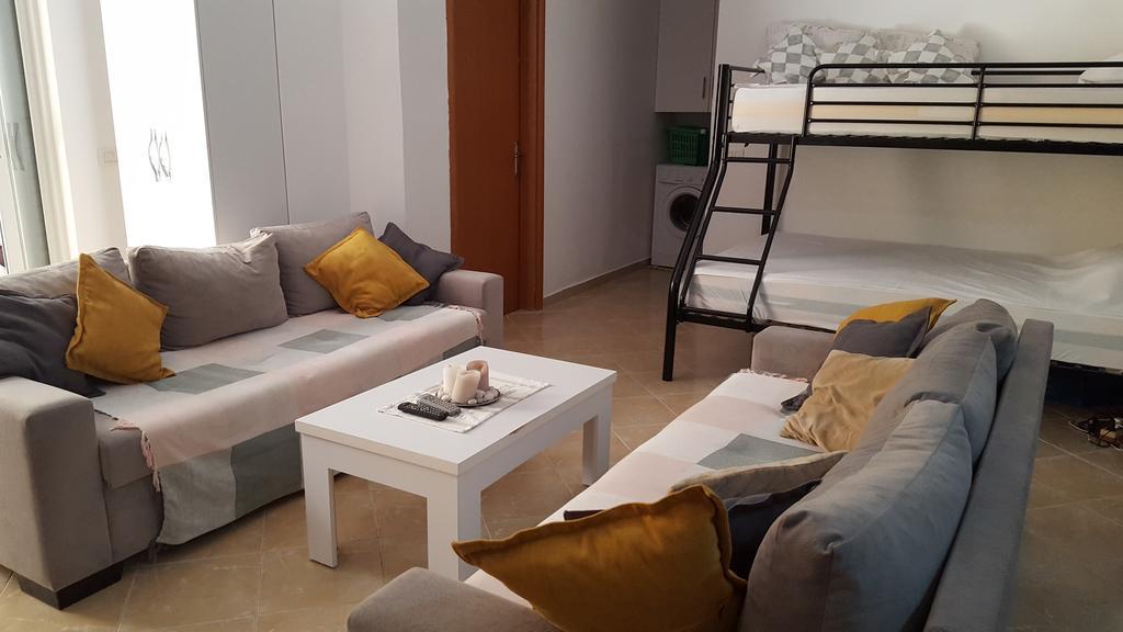 Albi Apartments Sarande Exterior photo